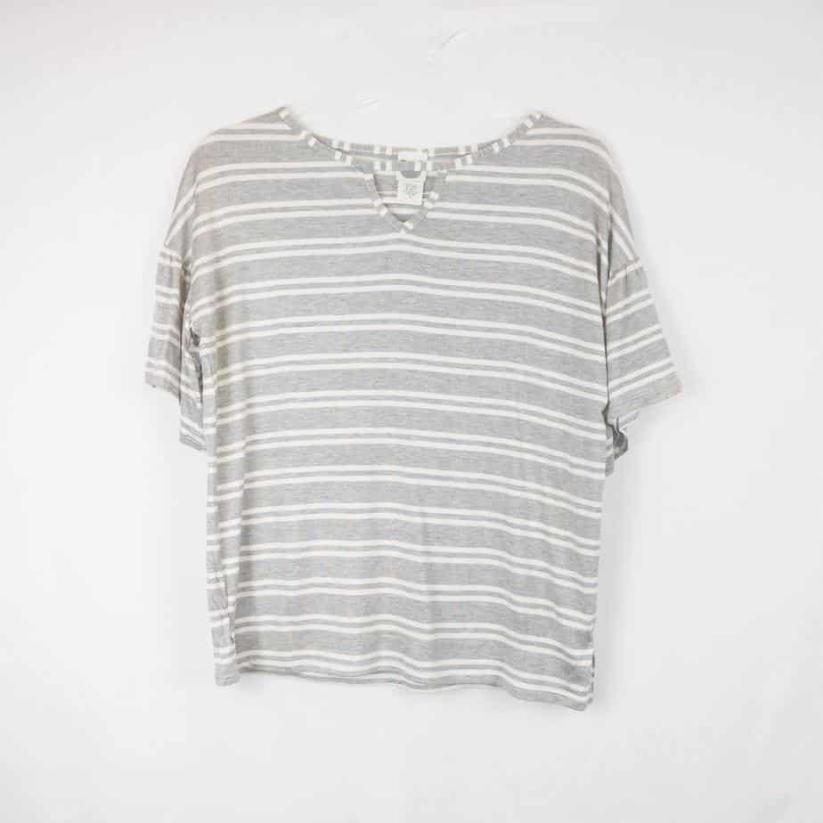 Gray and white striped tee