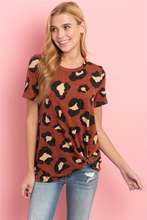Twisted Hem Leopard Print T-shirt